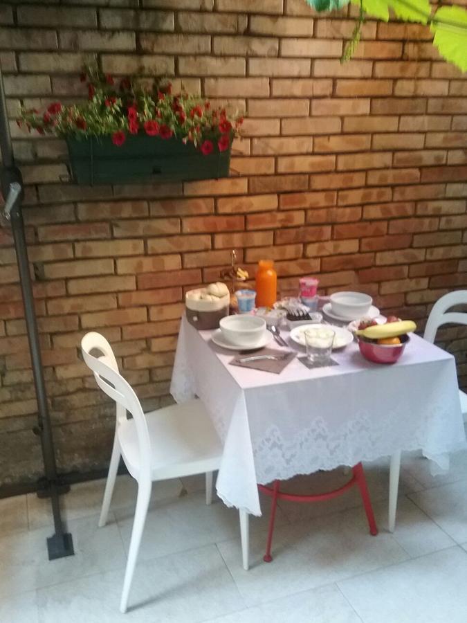 Rosso Charm B&B Венеция Екстериор снимка